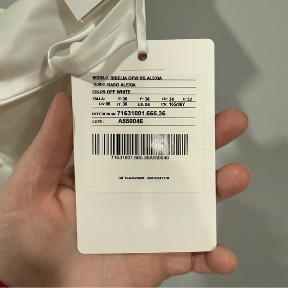 Pronovias Ribelia off white RS alexia wedding dress mermaid size 4 new with tags - Picture 16 of 16